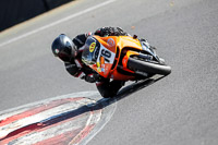 brands-hatch-photographs;brands-no-limits-trackday;cadwell-trackday-photographs;enduro-digital-images;event-digital-images;eventdigitalimages;no-limits-trackdays;peter-wileman-photography;racing-digital-images;trackday-digital-images;trackday-photos
